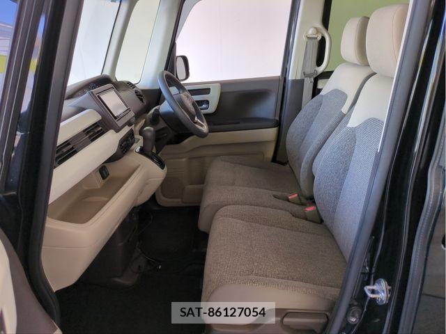 Honda N BOX 2017-10 8208991-3