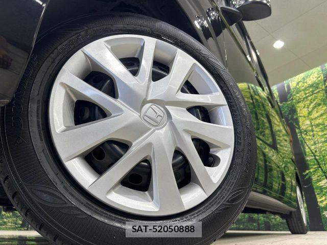 Honda N BOX 2022-06 8208935-12