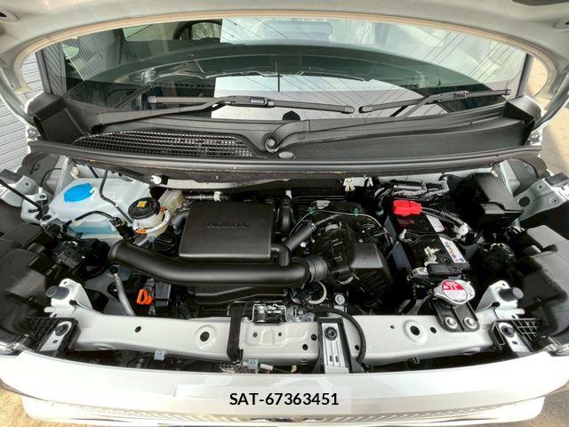 Honda N BOX 2026-05 8208927-26
