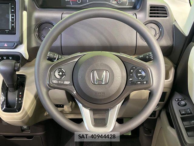 Honda N BOX 2019-10 8208967-10