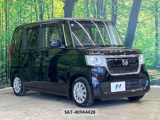 Honda N BOX 2019-10 8208967-15