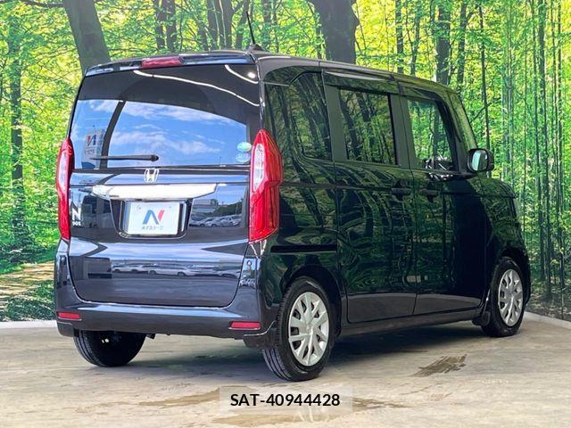 Honda N BOX 2019-10 8208967-16