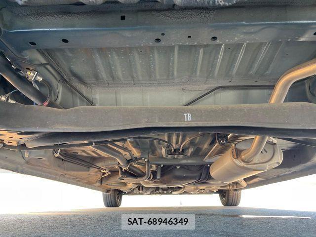 Honda N BOX 2018-05 8208971-18