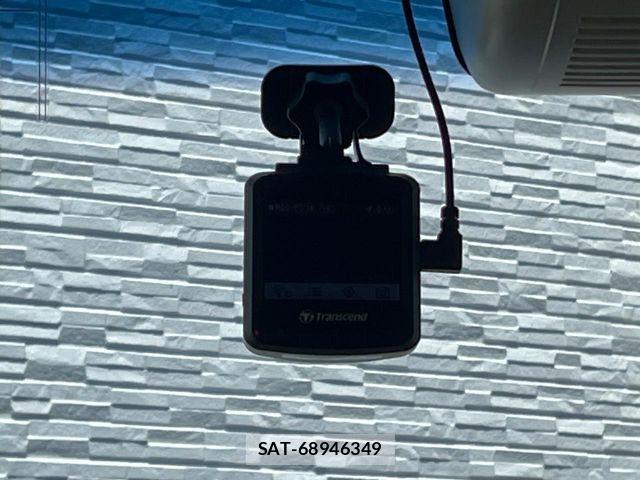 Honda N BOX 2018-05 8208971-4