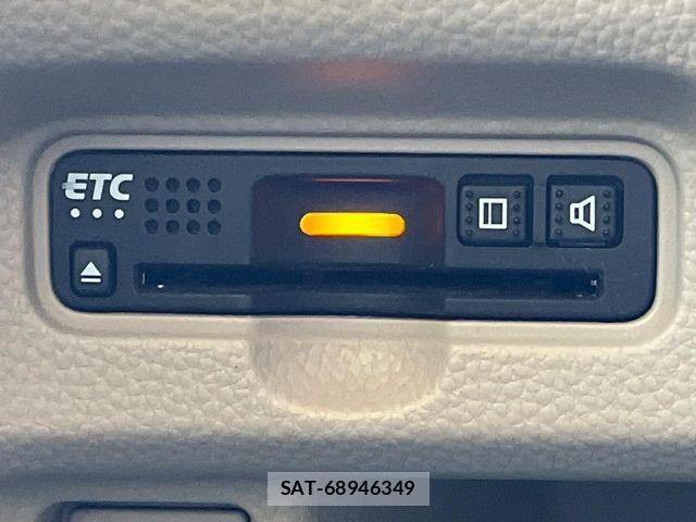 Honda N BOX 2018-05 8208971-5