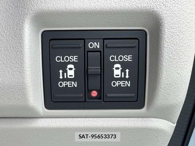 Honda N BOX 2026-05 8208908-16