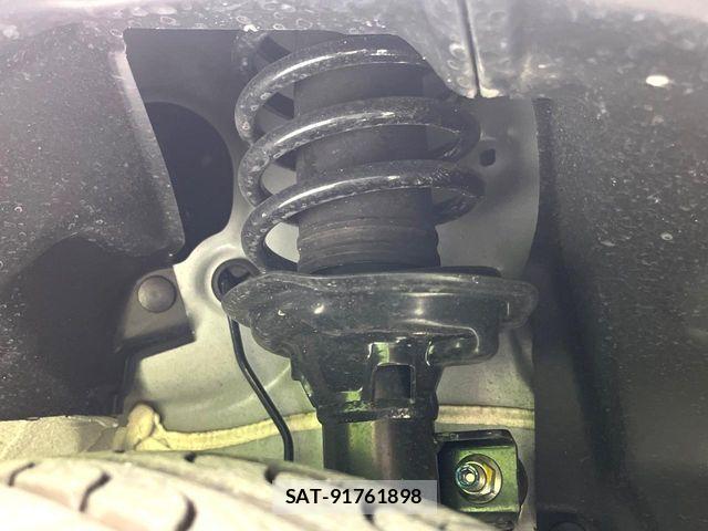 Honda N BOX 2025-09 8208923-19