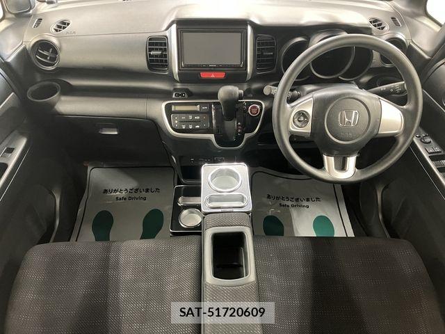Honda N BOX 2016-06 8208994-27