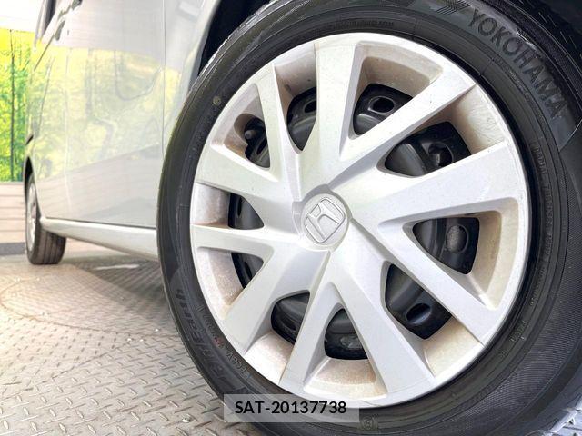Honda N BOX 2024-09 8208917-12