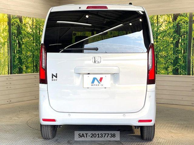 Honda N BOX 2024-09 8208917-14