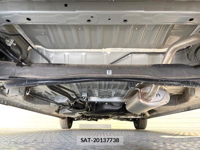 Honda N BOX 2024-09 8208917-18