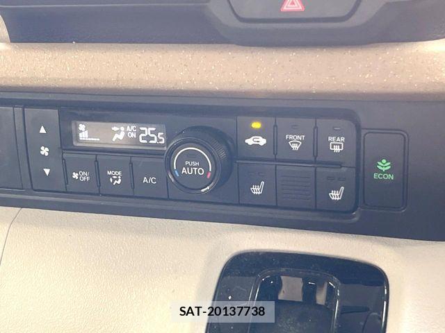 Honda N BOX 2024-09 8208917-6