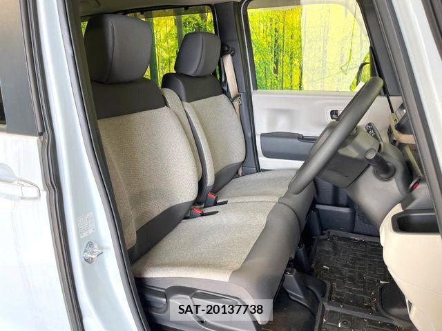 Honda N BOX 2024-09 8208917-7