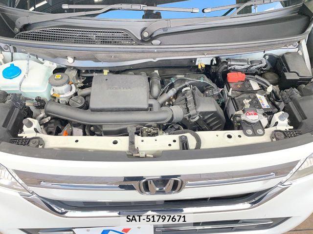 Honda N BOX 2023-06 8208942-17
