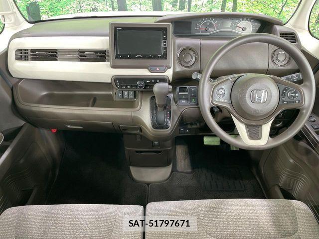 Honda N BOX 2023-06 8208942-1