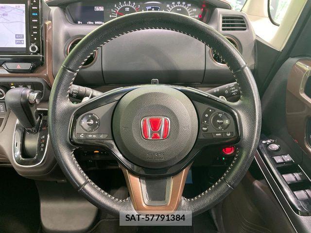 Honda N BOX 2019-01 8208949-10