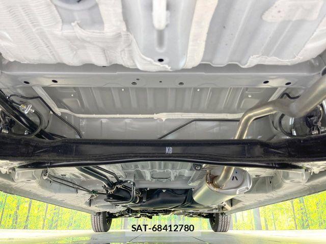 Honda N BOX 2026-02 8208913-18