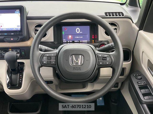 Honda N BOX 2025-05 8208920-11