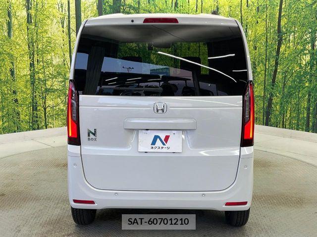 Honda N BOX 2025-05 8208920-15