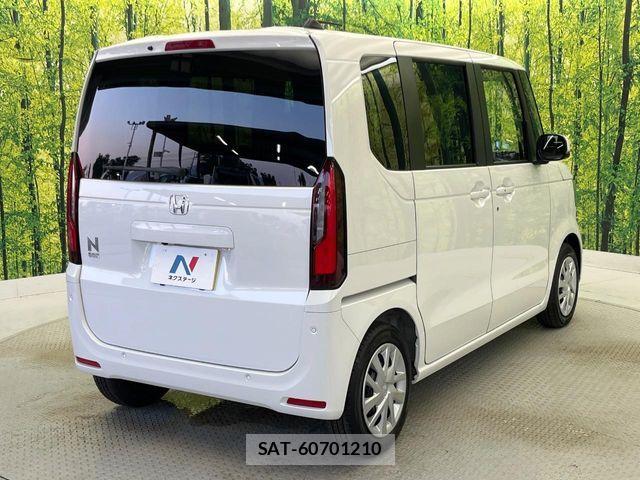 Honda N BOX 2025-05 8208920-17