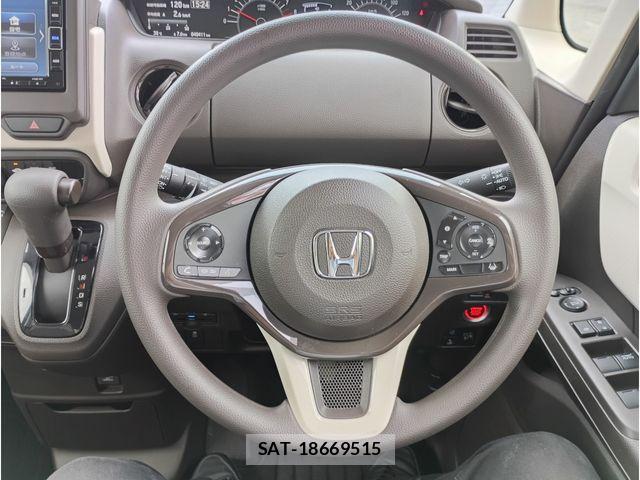 Honda N BOX 2021-06 8208979-11