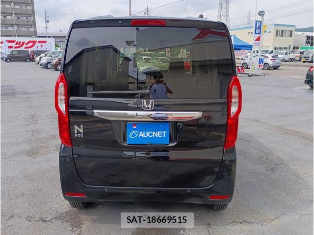 Honda N BOX 2021-06 8208979-4