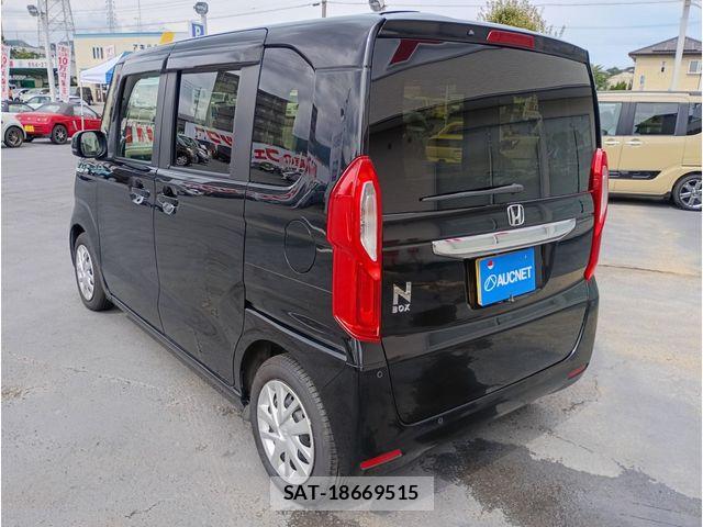 Honda N BOX 2021-06 8208979-5