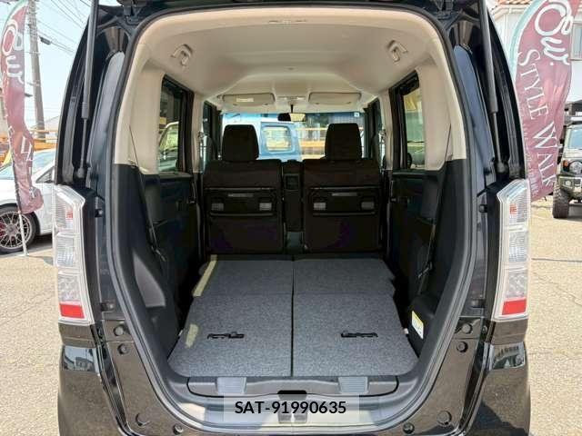 Honda N BOX 2017-08 8208989-18