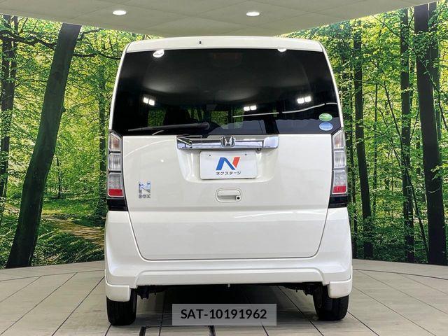 Honda N BOX 2013-11 8208982-15