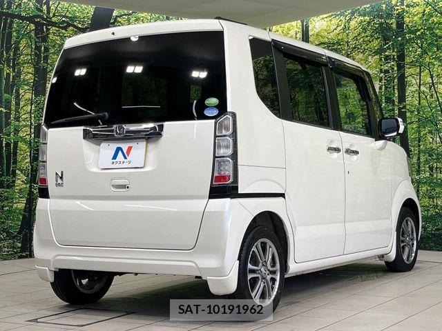 Honda N BOX 2013-11 8208982-17