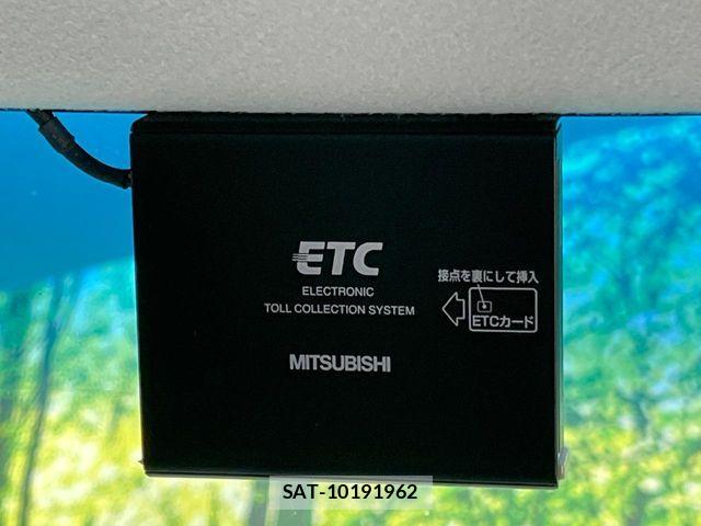 Honda N BOX 2013-11 8208982-5