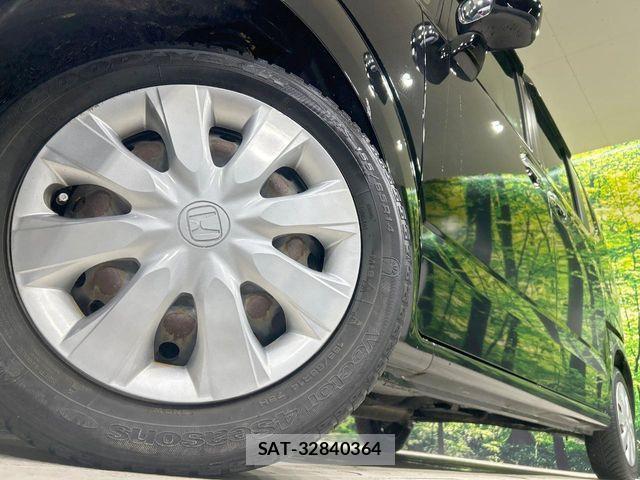 Honda N BOX 2015-08 8208970-12