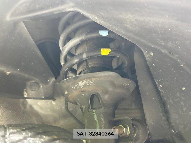 Honda N BOX 2015-08 8208970-19