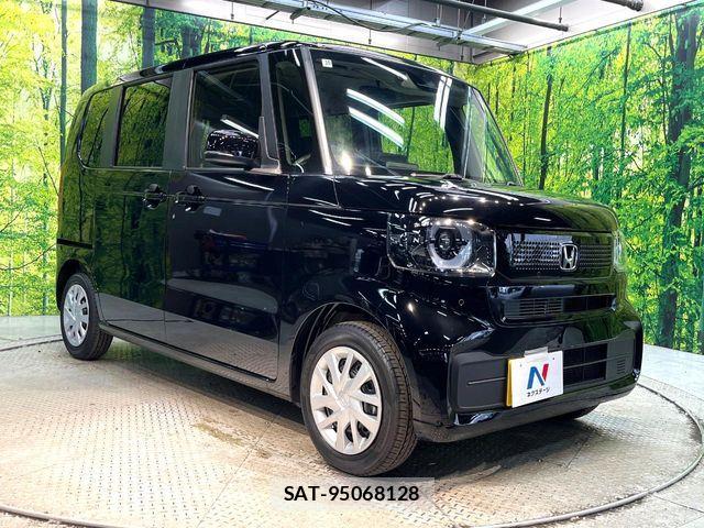 Honda N BOX 2025-10 8208905-15