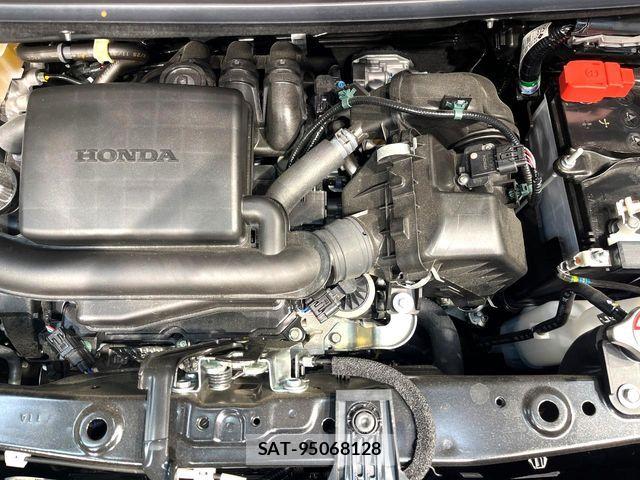 Honda N BOX 2025-10 8208905-17
