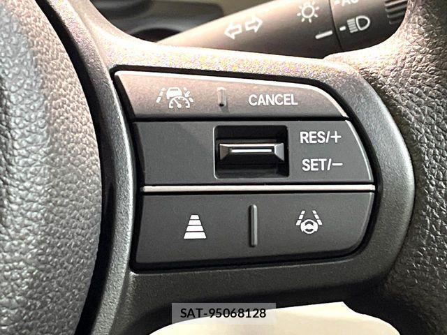 Honda N BOX 2025-10 8208905-5