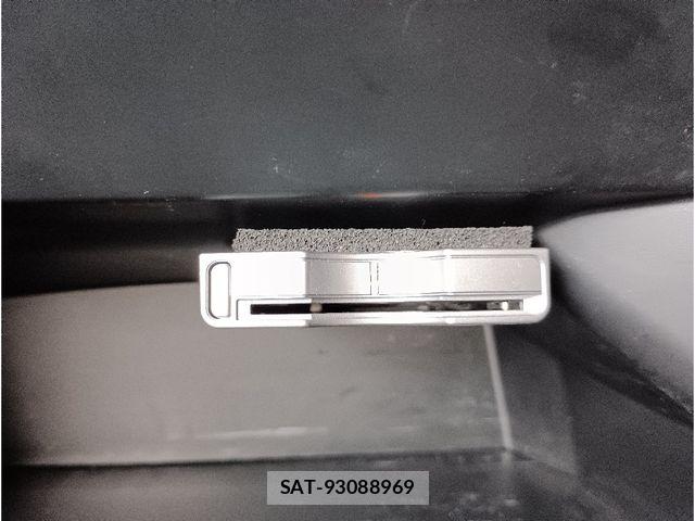 Honda N BOX 2015-05 8208972-14