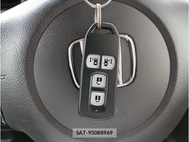 Honda N BOX 2015-05 8208972-20