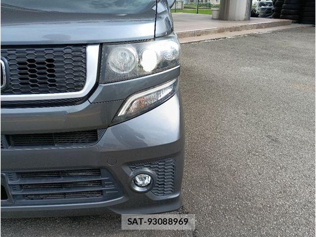 Honda N BOX 2015-05 8208972-28