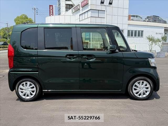 Honda N BOX 2021-12 8208957-10