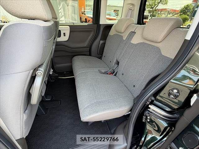 Honda N BOX 2021-12 8208957-17