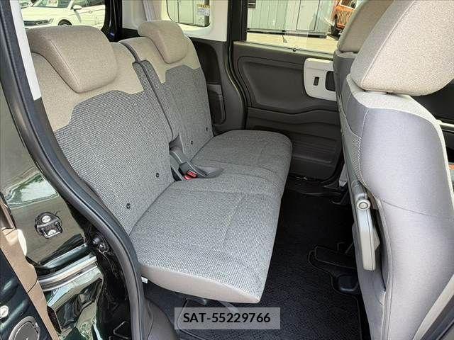Honda N BOX 2021-12 8208957-18