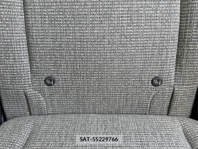 Honda N BOX 2021-12 8208957-22