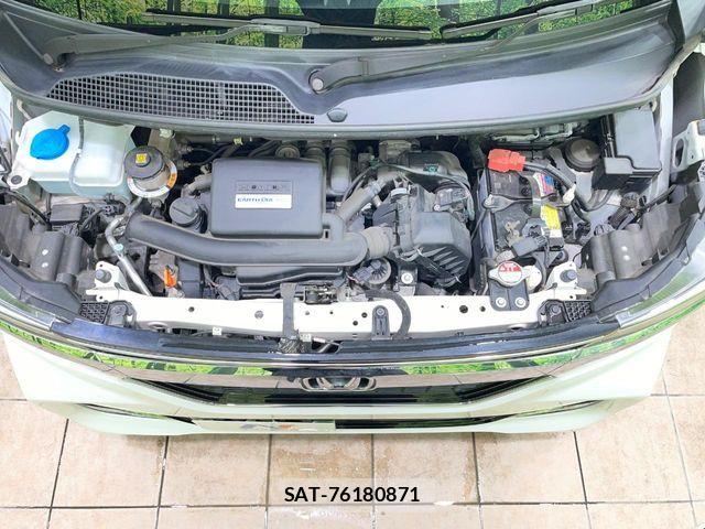 Honda N BOX 2019-06 8208941-17