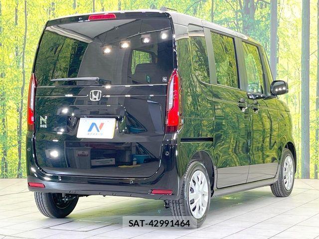 Honda N BOX 2026-06 8208922-16