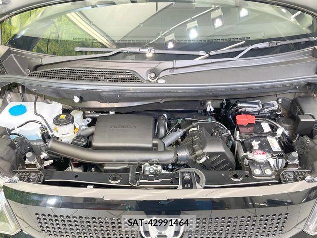 Honda N BOX 2026-06 8208922-17
