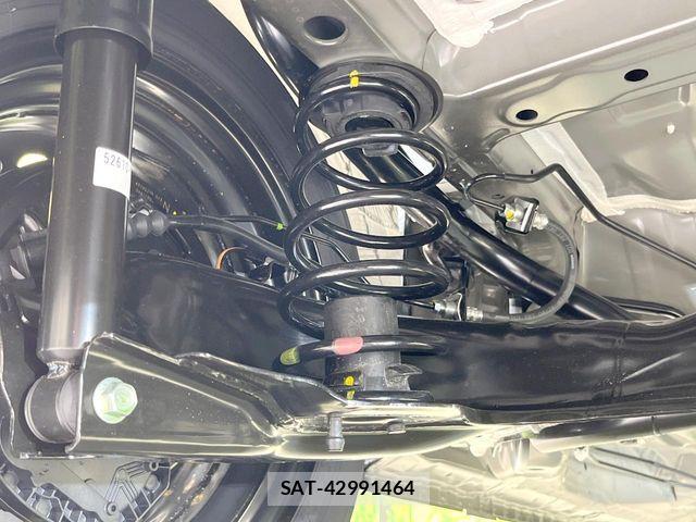 Honda N BOX 2026-06 8208922-19