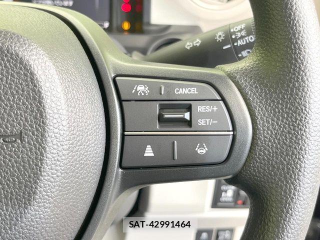 Honda N BOX 2026-06 8208922-5