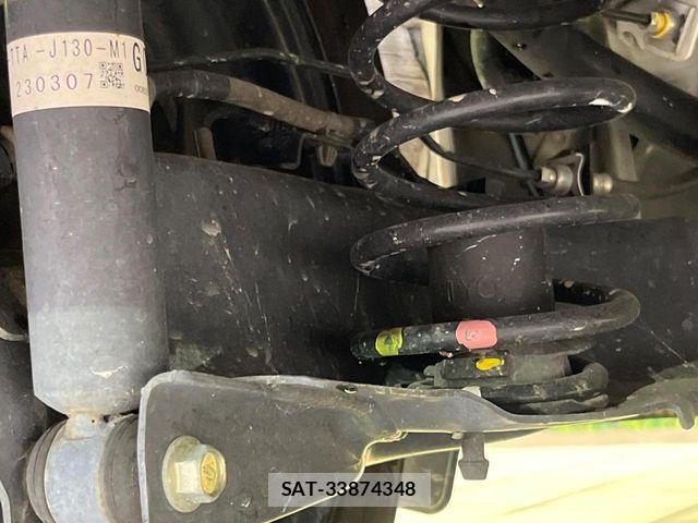 Honda N BOX 2023-05 8208938-19