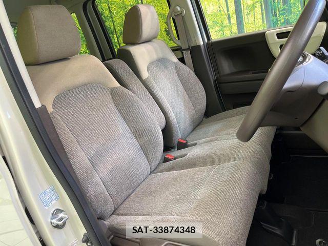 Honda N BOX 2023-05 8208938-7